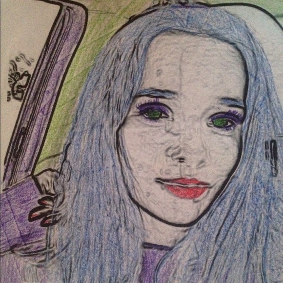 Meet your Posher, Dasha ♥️ - Picture 4 of 7